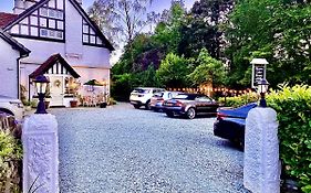 Storrs Gate House B & B No Pets Allowed